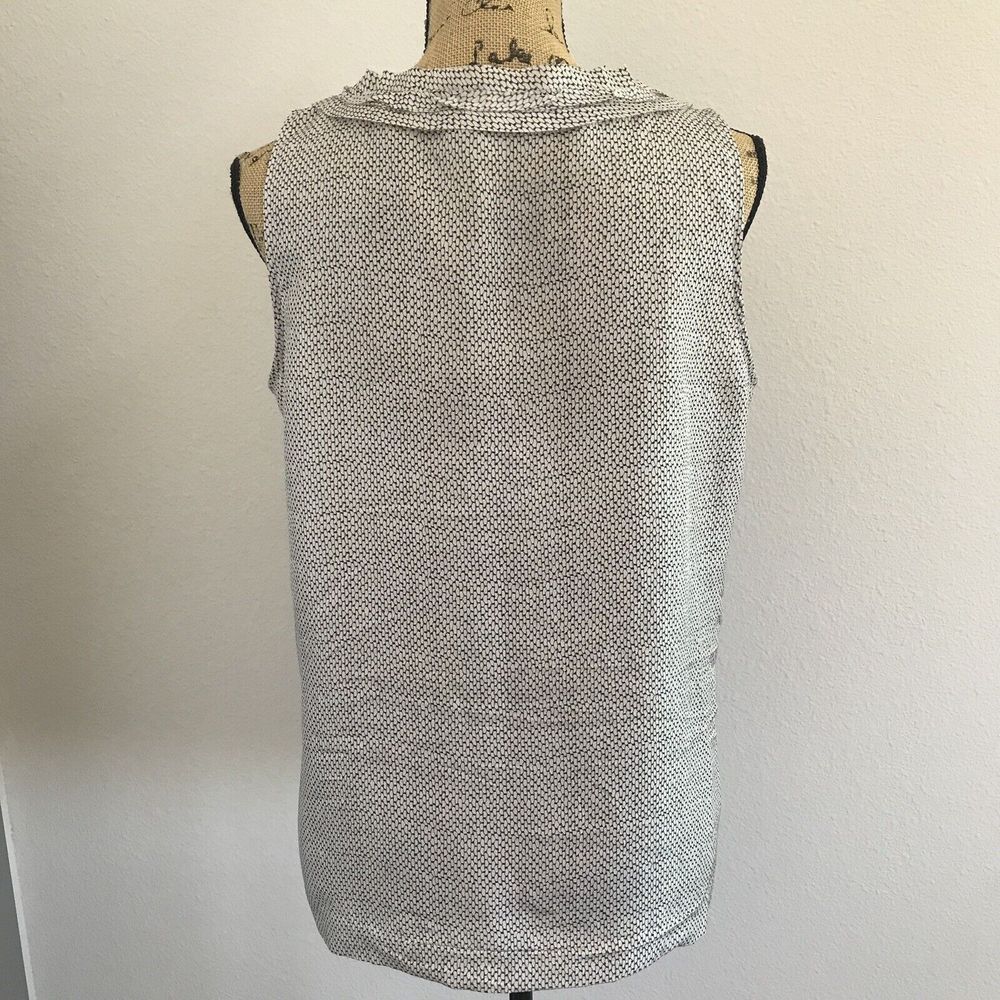 J.Crew Womens Silk Ruffle Blouse Size 12 Sleeveless Tank Hidden Button Placket - Picture 5 of 9